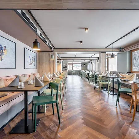 The Moss - Your Unique Hideaway Hotel 4*